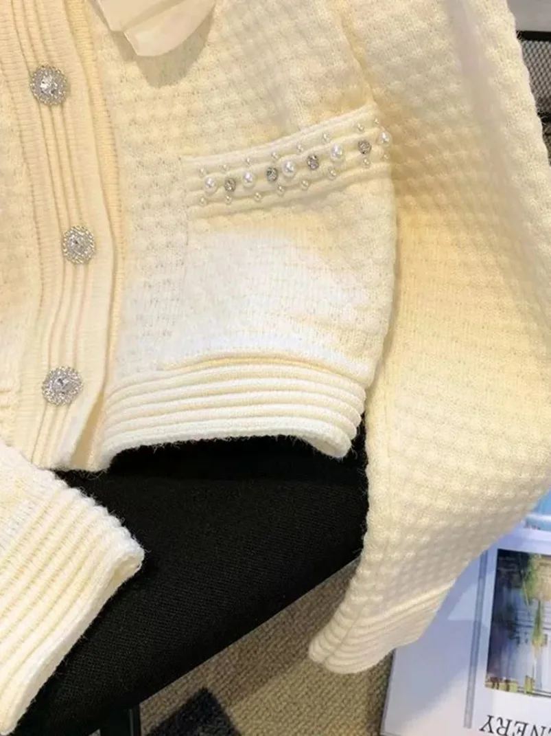 Elegant Bow Sweet Cardigan Sweaters New Women Loose Long Sleeve Fashion Knitted Coat Casual Korean O Neck Design Buttons Tops