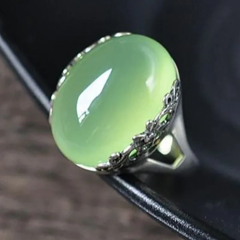 New silver original inlaid green crystal  female models Chinese retro atmosphere pigeon egg light luxury women's ring gift