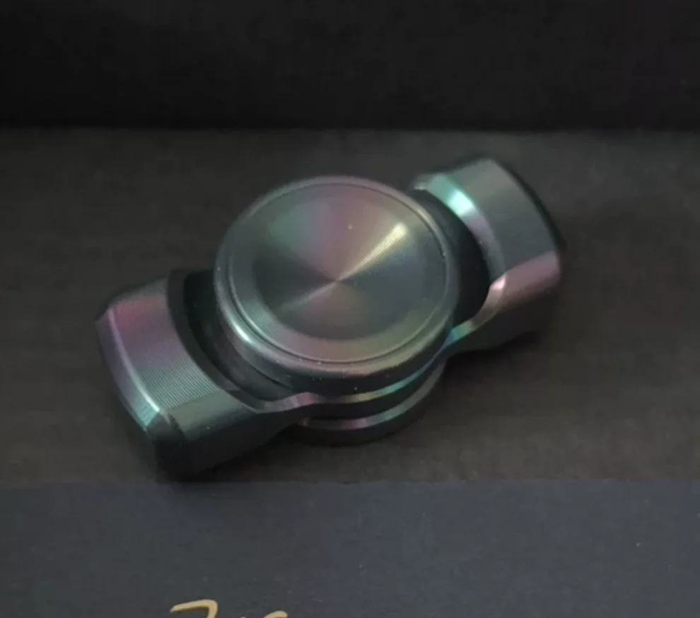 Used EDC C.deer Chasing Shadow Zirconium Rainbow Fidget Decompression Toy