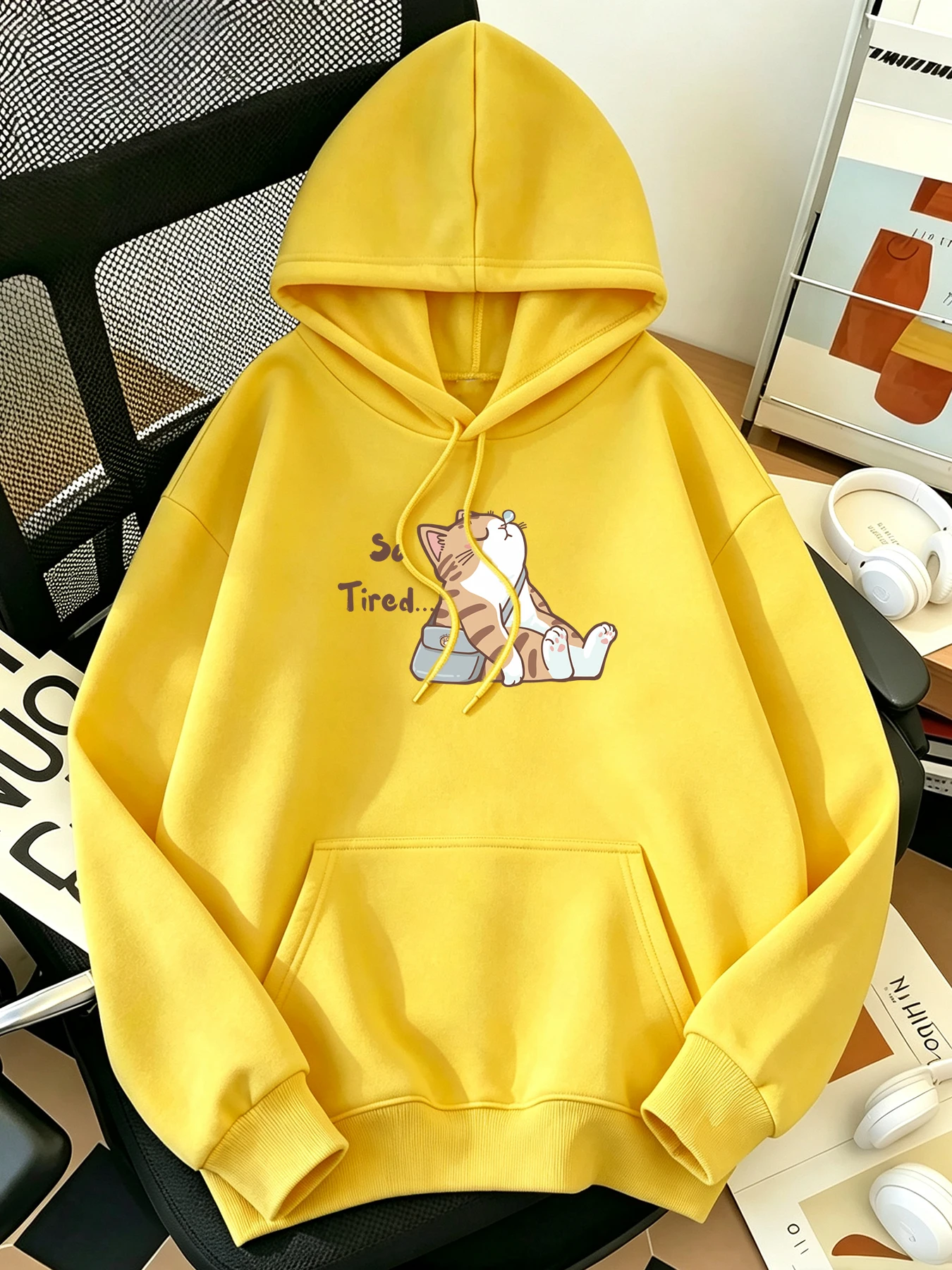 The Abstract Cat Is Too Tired Printing Women S-2Xl Pullovers Street Basics Tops Sport Breathable Clothes Warm Soft Hoodie