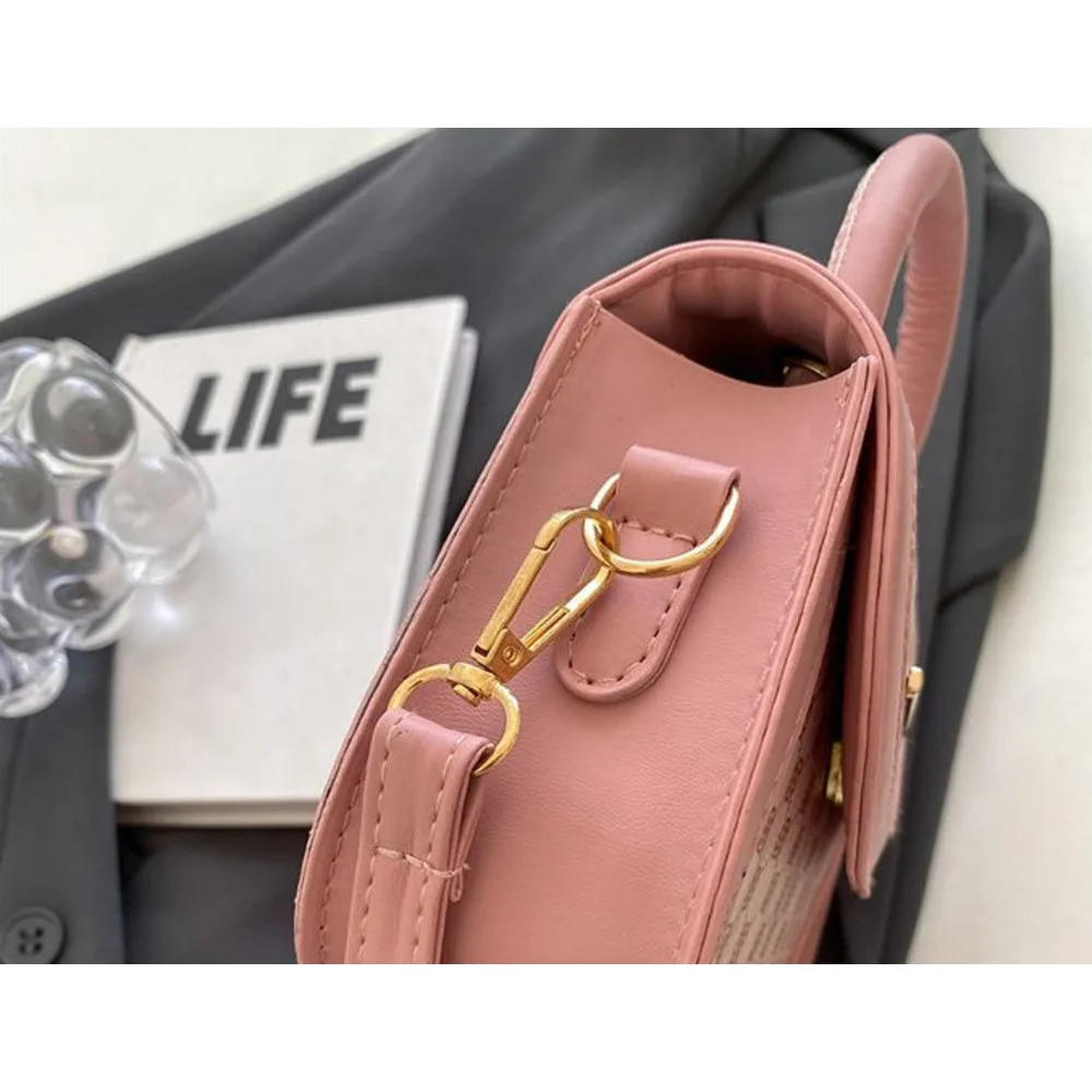 Stile forestale minimalista per le donne 2024 nuova borsa a tracolla alla moda, alla moda griglia di diamanti semicircolare singola_voghion.com
