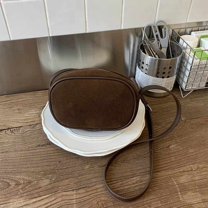 

Элегантная прозрачная сумка из ПВХ с кожаной отделкой для женщин с современным прозрачным трендом