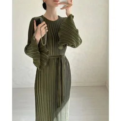 Women's Flared Sleeves Round Neck Ruffles Dress Women's Elegant Slim Fit High Waist Pleated Dress 2024 Spring Autumn New Dress