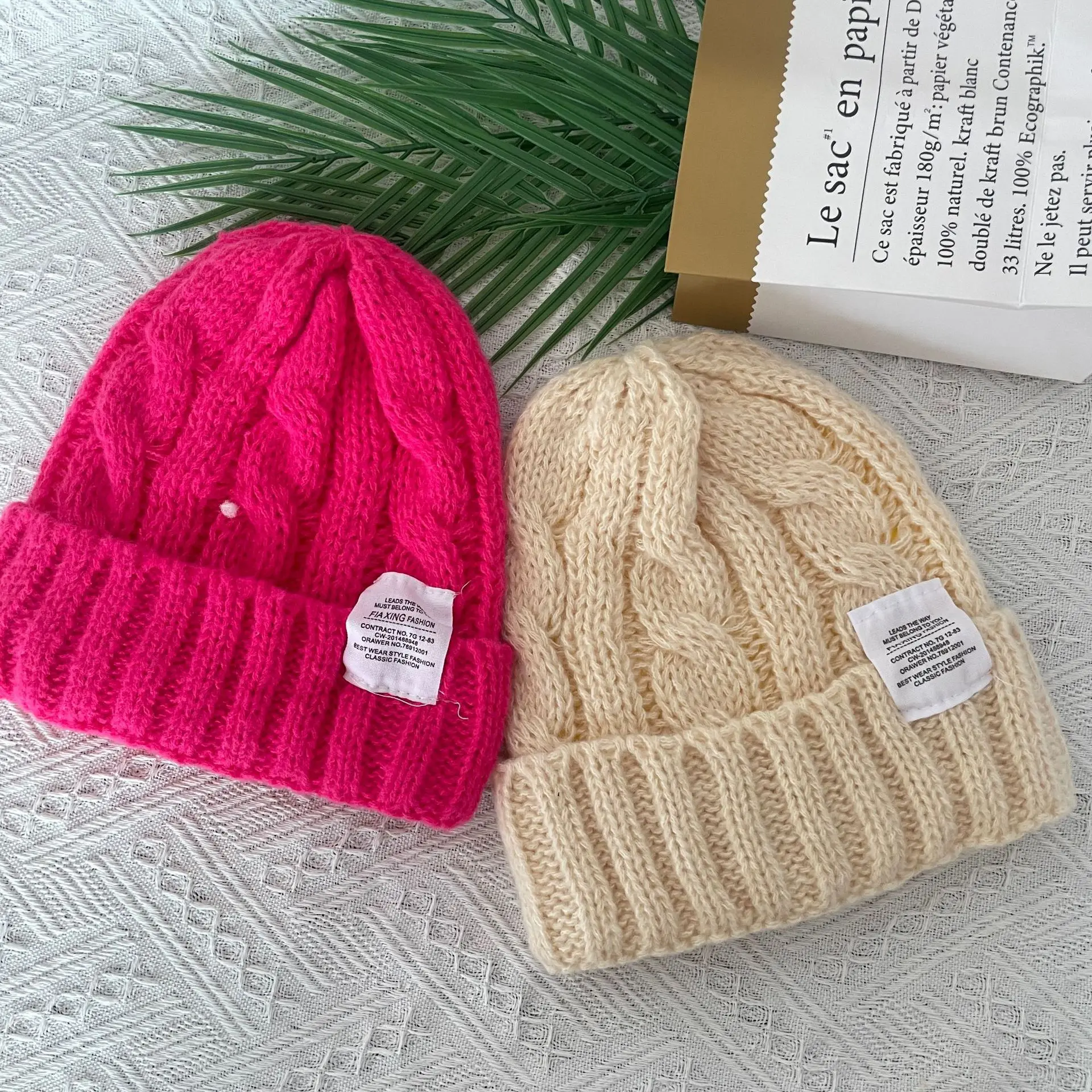 

Twisted Fabric Knitted Hat Hugger Toque Cap Stocking Head Watch Outdoor Travel Woolen Pile candy-colored Knitted 8M34