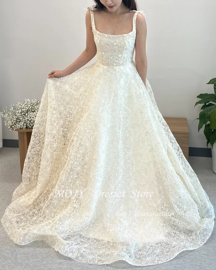 Mojy  Exquisite Lace Beads A Line Korea Wedding Dresses For Photo shoot Straps Square Neck Floor Length Corset Back Bride Gowns