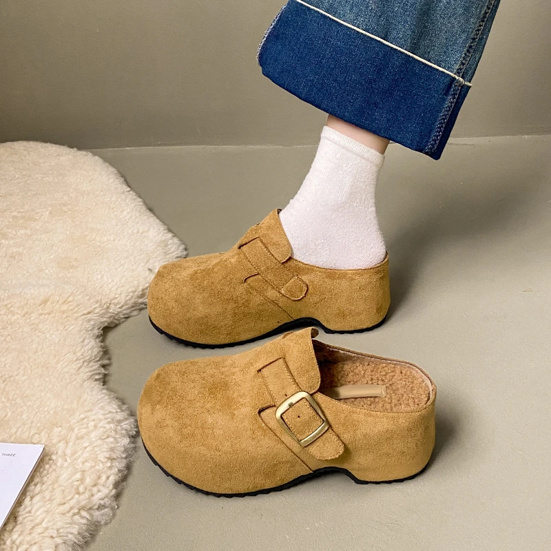 

The 2025 new autumn and winter Baotou half-slipper women's outerwear thick-soled one-foot cotton drag Burken shoes