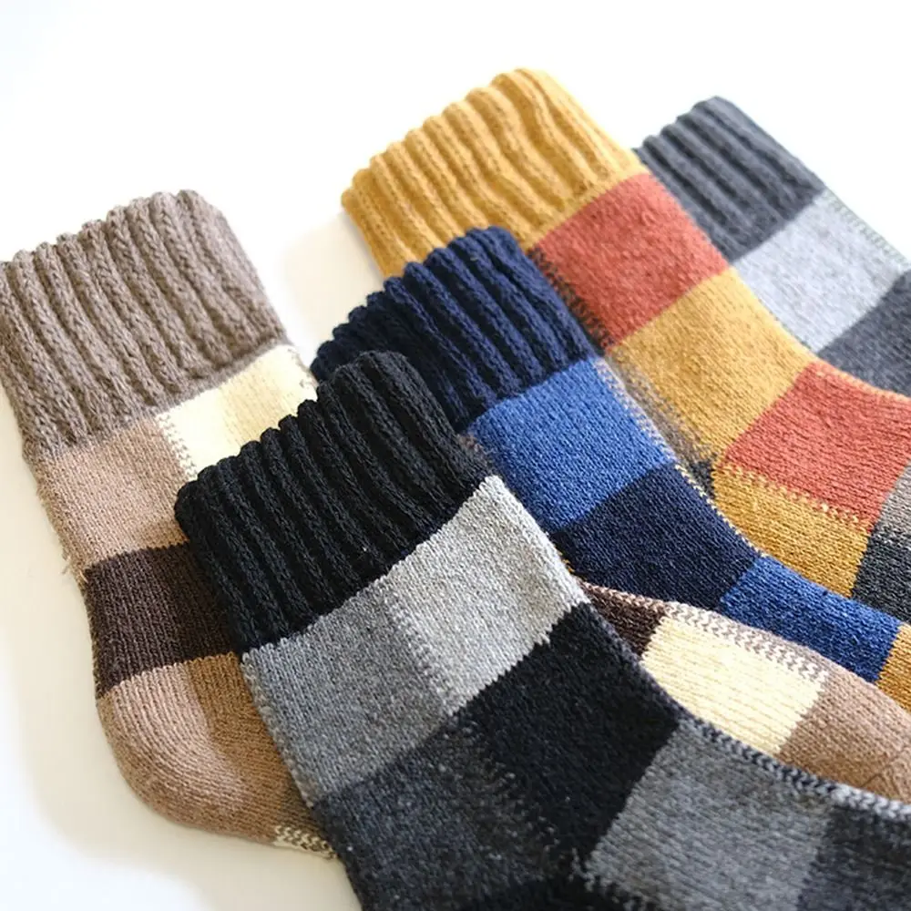 Vintage Comfortable Thicked Winter Plush Socks For Male Lattice Socks Men Hosiery Wool Socks Middle Tube Socks