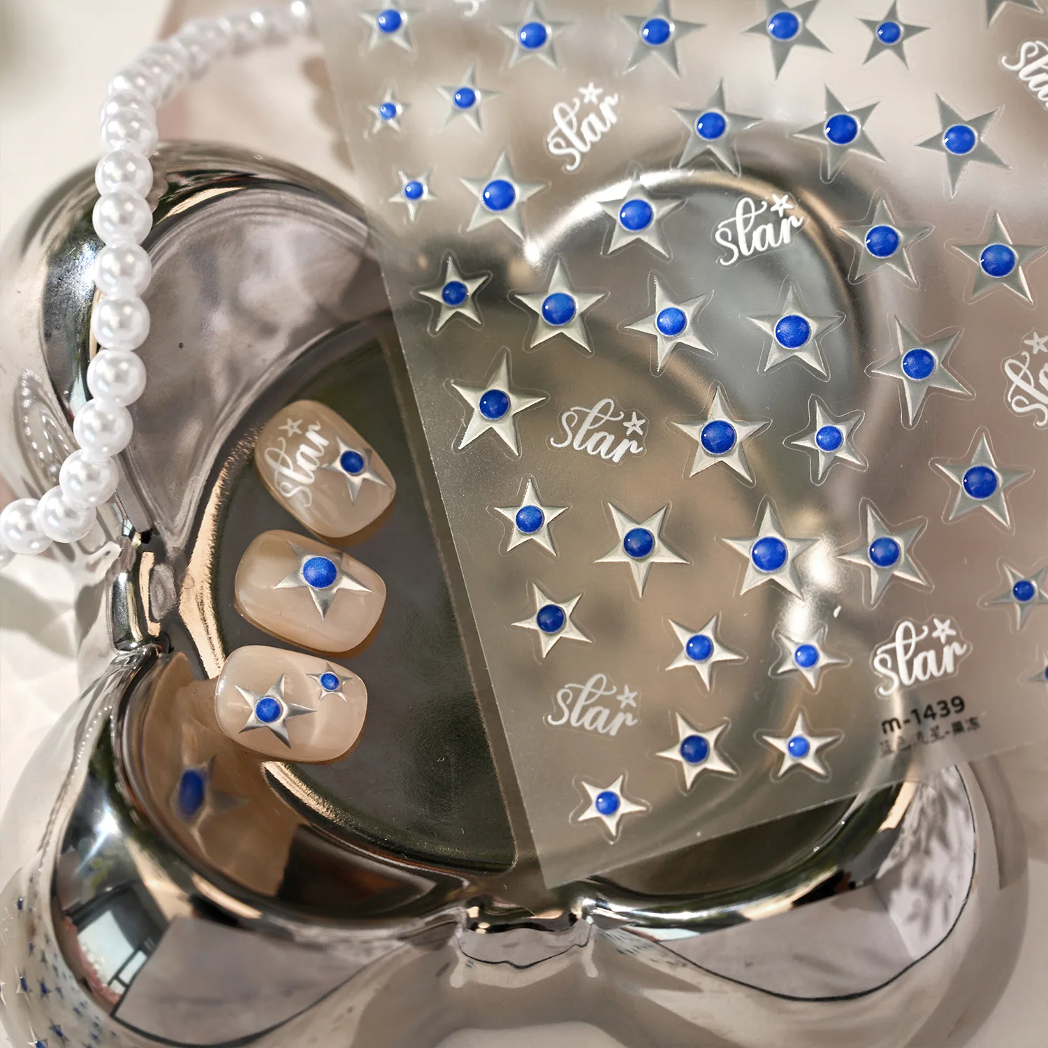 Cool Modern 5D Four Pointed Star Nail Stickers Classic Silver Outline Klein Blue Star Element Simple Nail Art Decals for Women ﻿