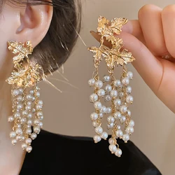 Maple Leaf Imitation Pearl Fringe Dangle Earrings Women Exaggerated Niche Personality New Earring Retro Temperament Jewelry K-