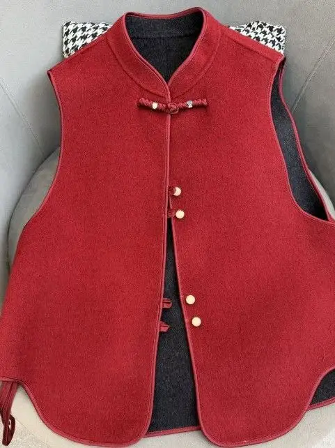 

New Chinese Sle Beaded Button Wine Red Woolen Jaetl Vest Women's Autumn Winter Loose Svel Stand Collar Layering