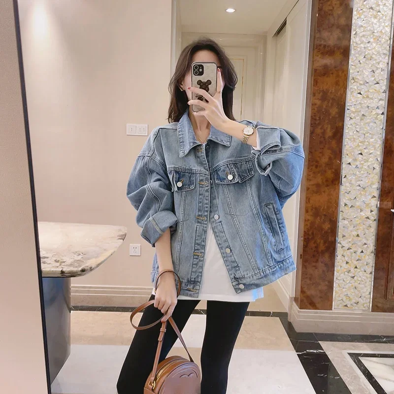 Cowboy Coat Woman Short Crop Blue Small Spring Autumn Denim Jacket for Women Korean Reviews Many Clothes Y2k Cheap in Promotion