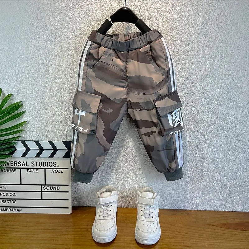 Children\'s Clothing Set Autumn and Winter New Boys\' Hooded Thickened Camo Sweater Pants 2-Piece Baby Casual Sports Set