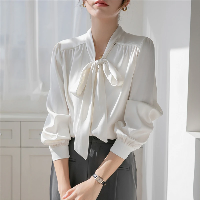 Autumn French Stain White Women's Bow Blouse 2023 New Buttons Long Sleeve Korean Casual Office Ladies Shirts Tops Female