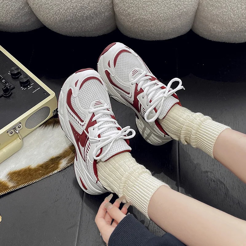 

Women's Retro Colorblock Chunky Sneakers Red & White Platform Trainers Comfortable Breathable Air Mesh Casual Shoes