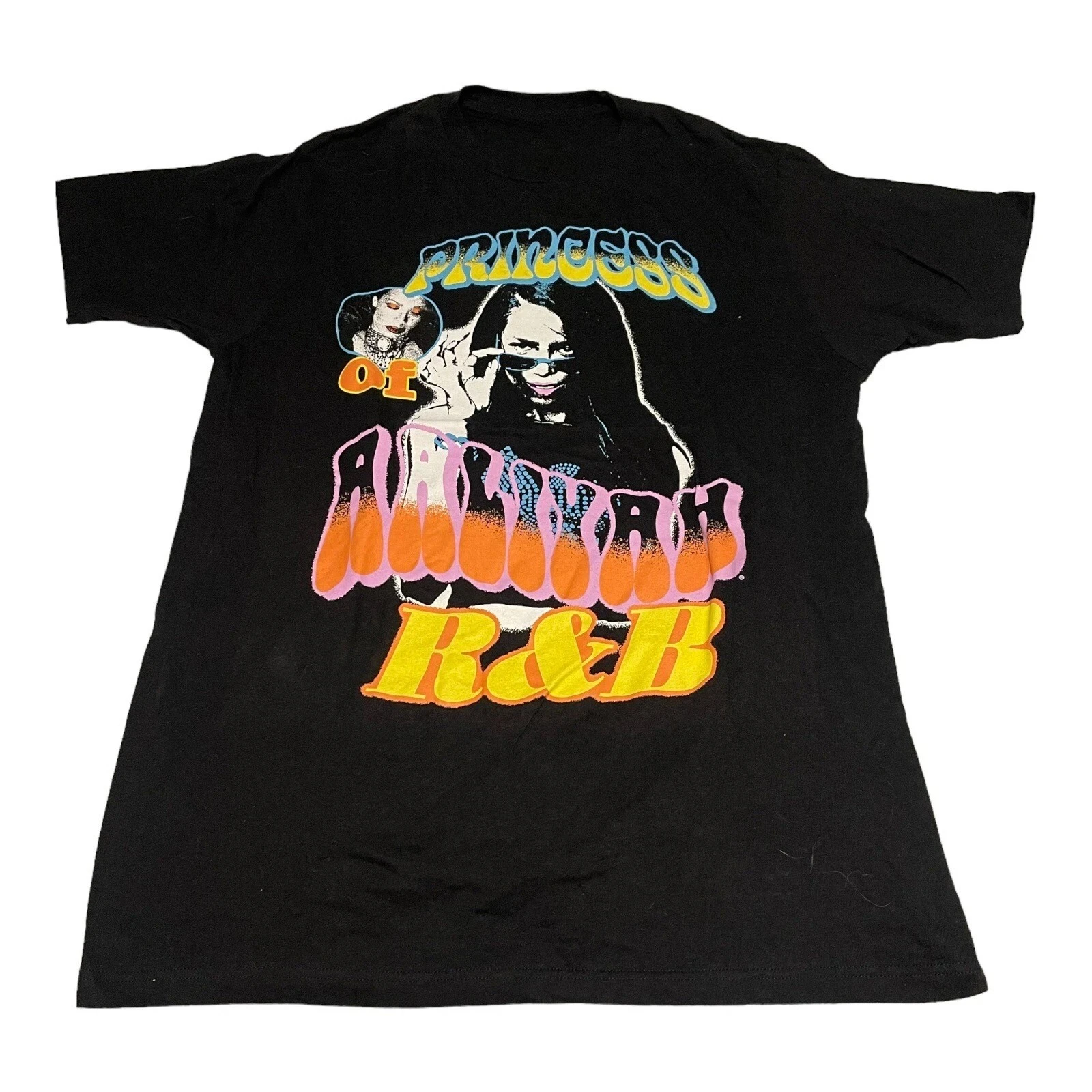 

Aaliyah Adult Medium Black Princess R B Graphic T Shirt American Band Singer T-shirt Men Street Hip-hop Rock Short-sleeved Women