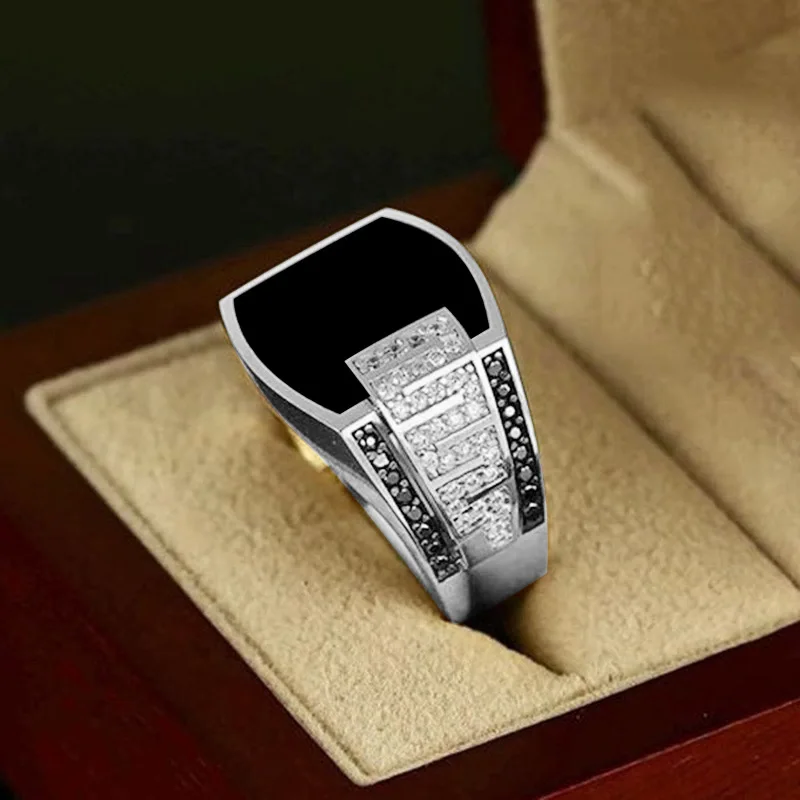 Classic Men's Ring Fashion Metal Punk Geometric Rings for Men Engagement Wedding Luxury Jewelry Wholesale