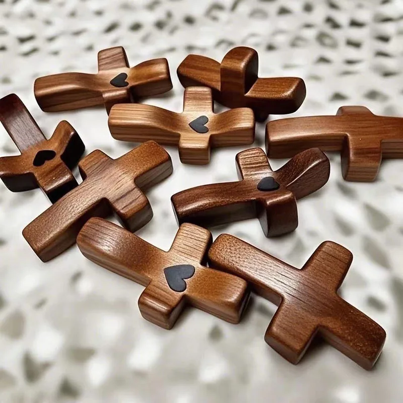 6PCS Handheld Cross with Heart Cutout Wooden Pocket Cross with Heart Cutout Stress Relief Handheld Cross Encouragement Gift