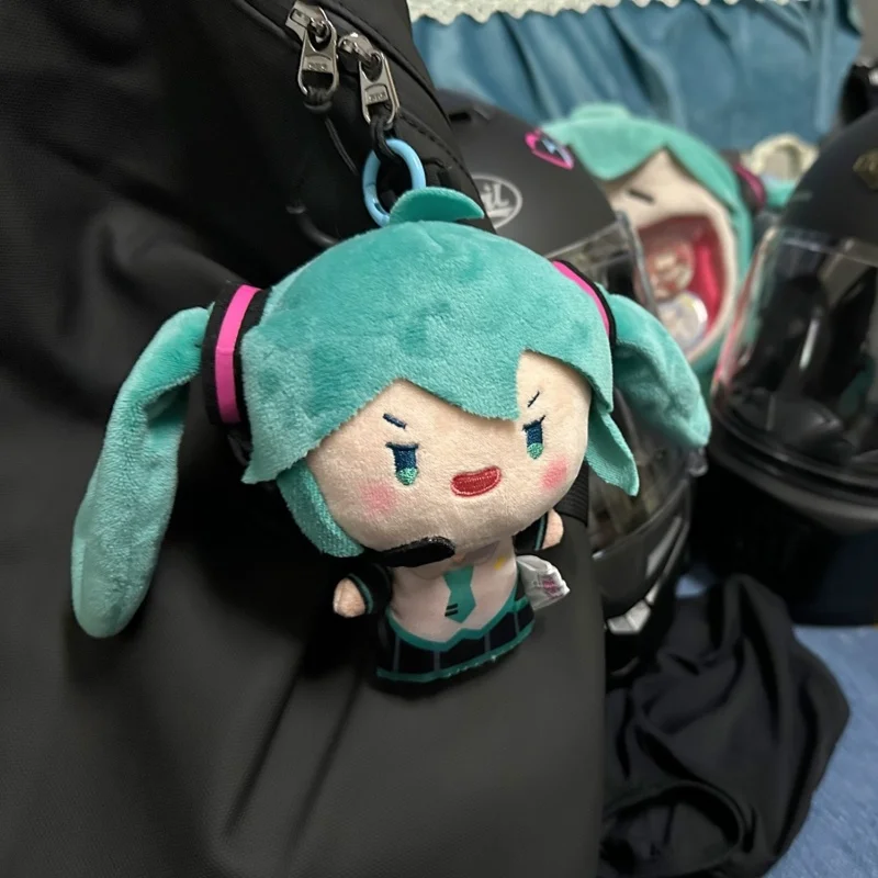 Original Hatsune Miku cola de caballo serie oscilante muñeco de peluche colgante Anime Fufu Miku muñeca decoración de escritorio regalo de cumpleaños para niños