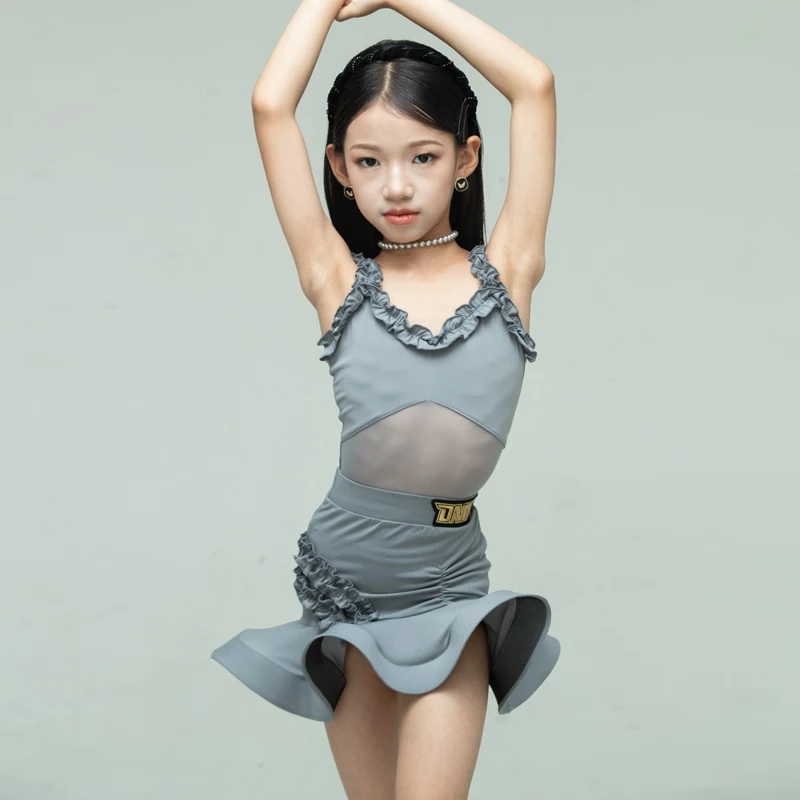 2025 nuevo traje de baile latino chico verano Rumba Tango vestido de actuación gris sin mangas Ropa de baile Top falda conjunto ropa de práctica 1802