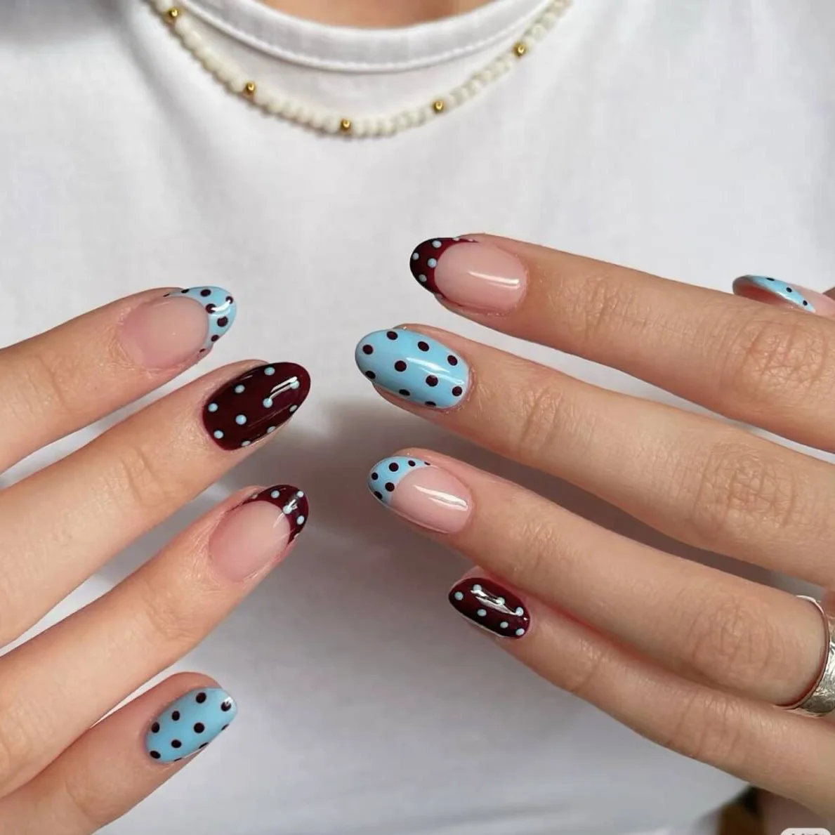 

New 10pcs Handmade French Short Oval Press On Nails Blue Brown Polka Dot Design Fake Nail Wearable Nail Art Tips for Girls