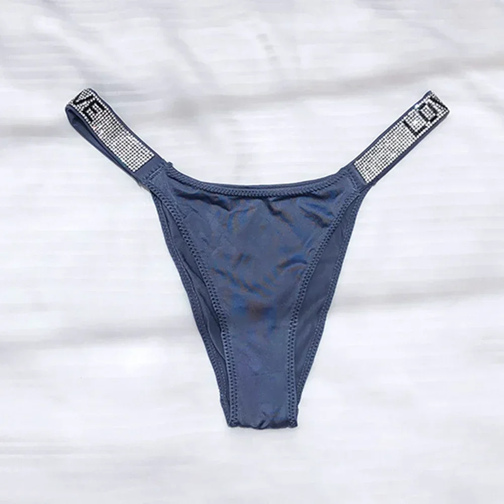 Perizoma sexy da donna con fessura alta Mutandine con strass lucidi Vita bassa T-back Mutande Palestra Sport Ascensore Biancheria intima elastica dell'anca