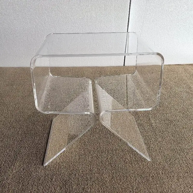 Geometric X-leg transparent side table - high-end acrylic bedside table with simple interior decoration
