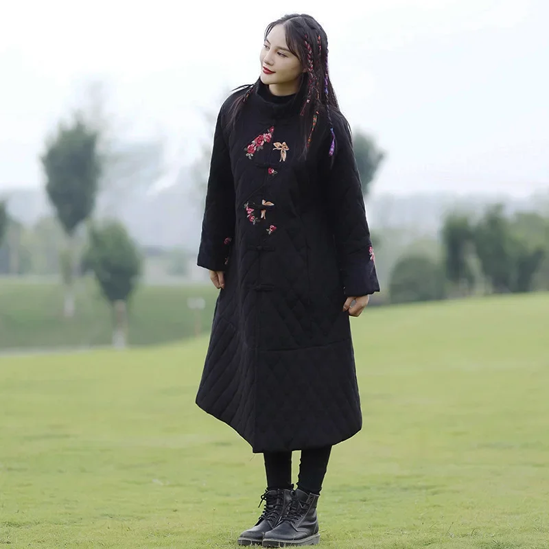 Ethnic Style cotton Hemp Stitching Embroidery Loose Long Coat Women's Winter Vintage Single Breasted Thick Coat Mother New Year