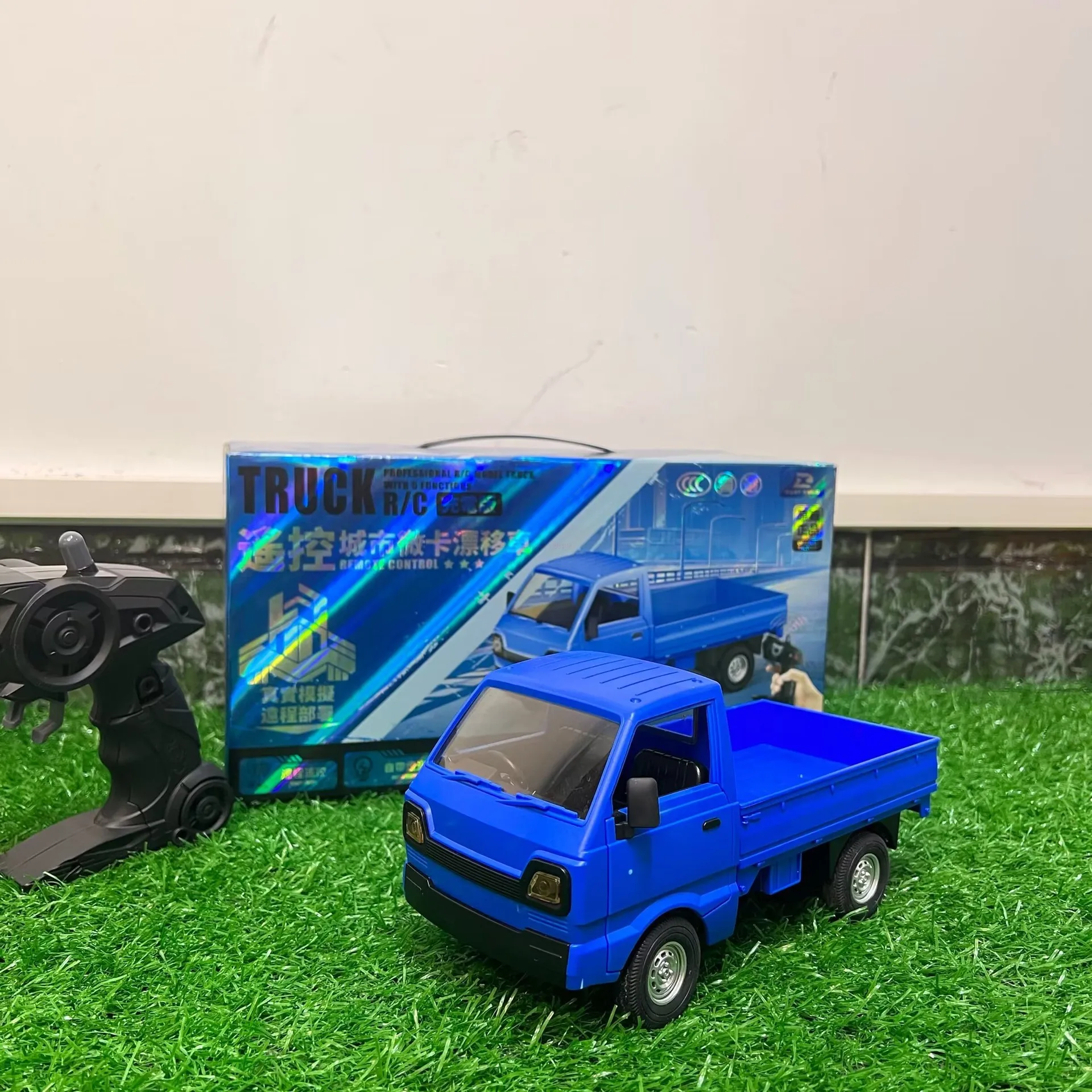 RC Car 1:16 D12 Simulation Drift Climbing Truck Led Light Haul Cargo Remote Control Car Electric Toys Children Christmas Gifts