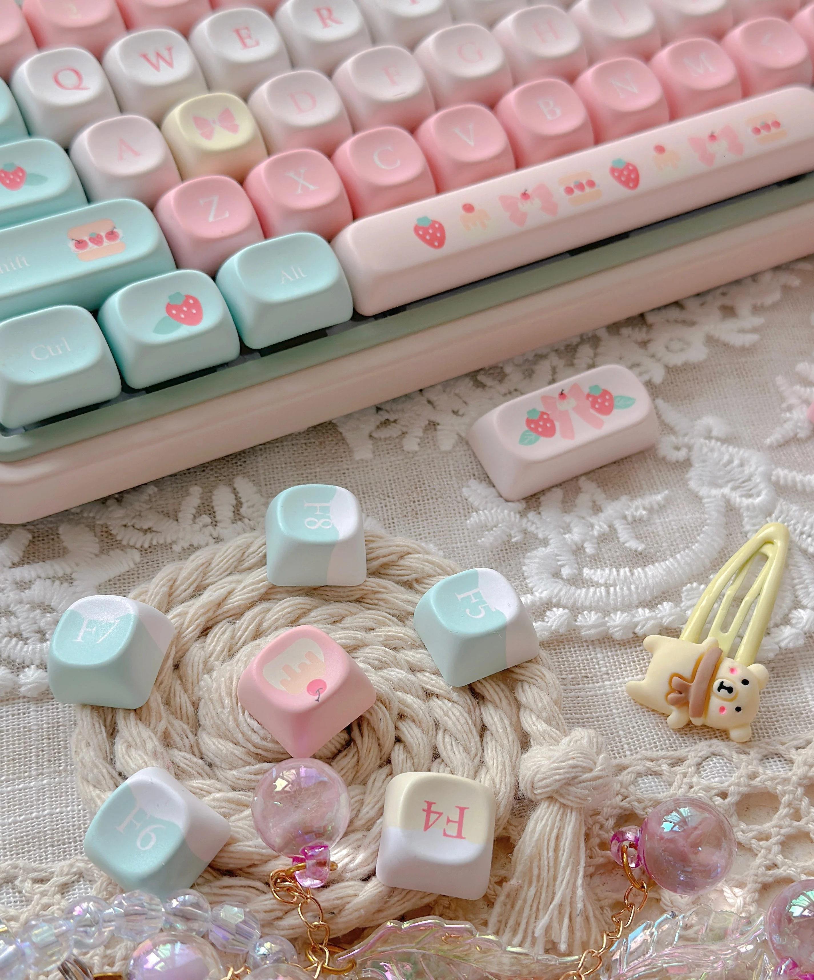 Imagem -05 - Pink Cute Girl Keycap Sublimação Xoa Pbt Strawberry Dessert House Teclado Mecânico Faça Você Mesmo Escritório Presente 133key