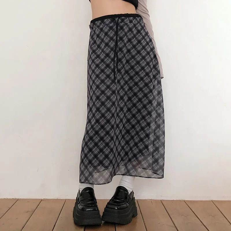 Falda larga fruncida de Color contrastante de rejilla Harajuku para mujer, moda coreana, trajes acampanados de gasa de doble capa, Vintage Chic
