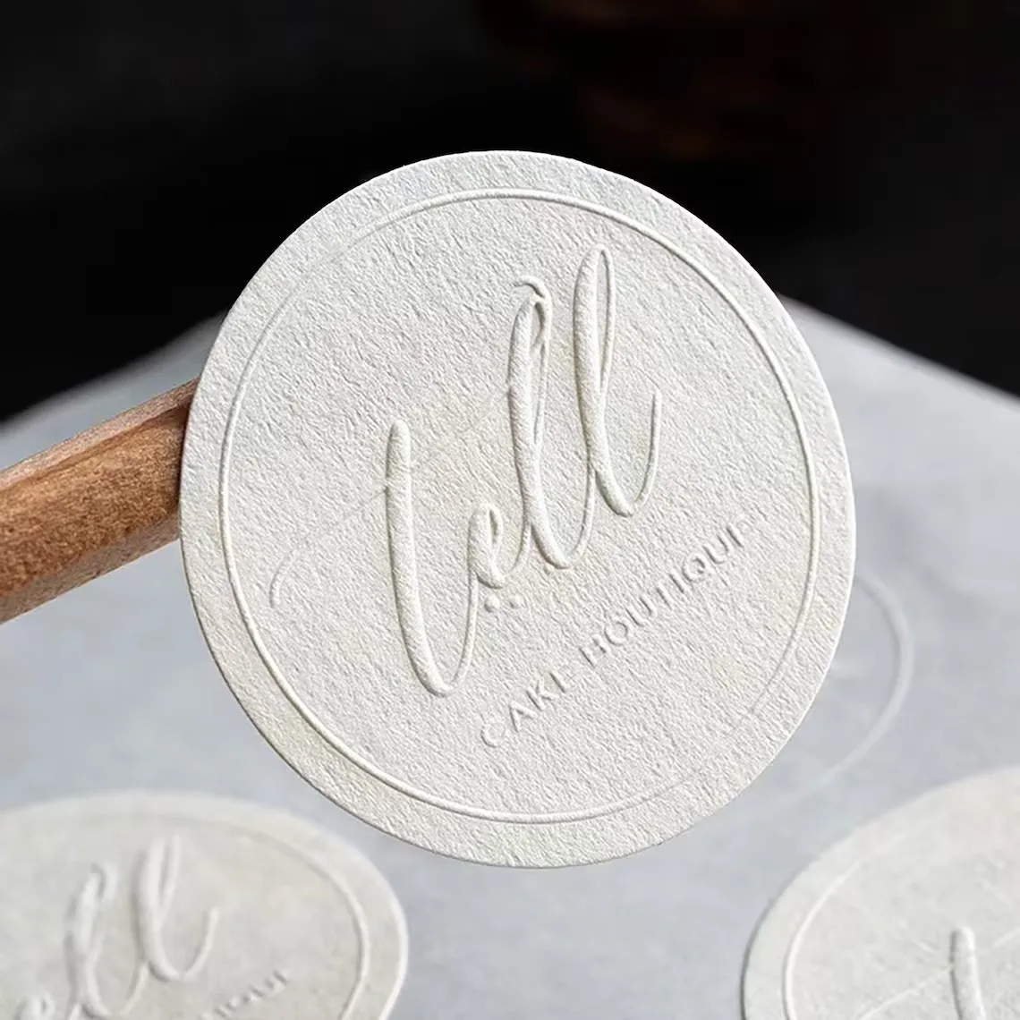 500pcs Custom Logo Stickers Embossed Logo Special Paper Box Sticker Wedding Birthday Gift Stickers Design Flower Shop Stickers