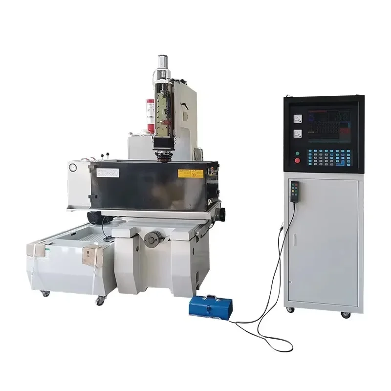 2026 Small Edm Machine High Accuracy ZNC-450 ZNC EDM Die Sinking Machine With LCD Control Cabinet