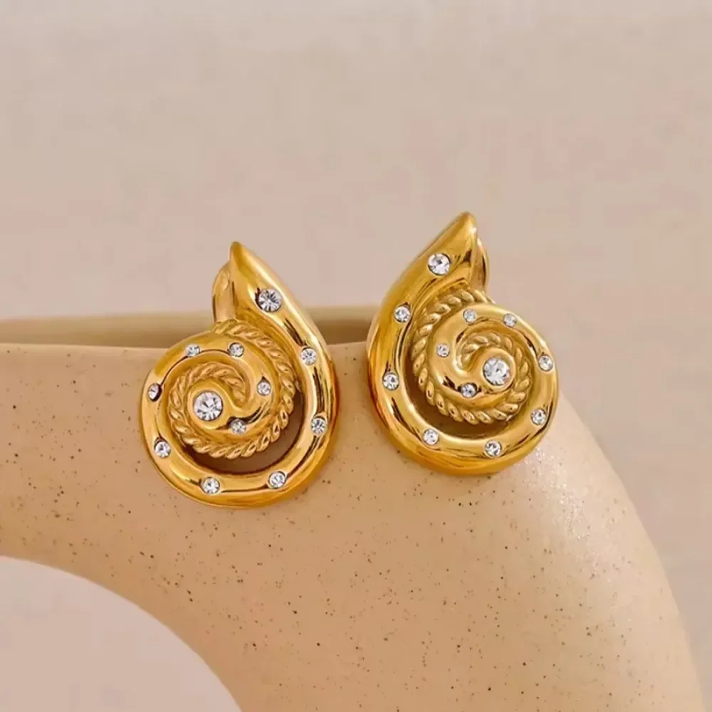 Boucles d'oreilles tendance en acier inoxydable plaqué or 18 carats, motif spirale coquillage, étanches, bijoux de plage estivaux, cadeau