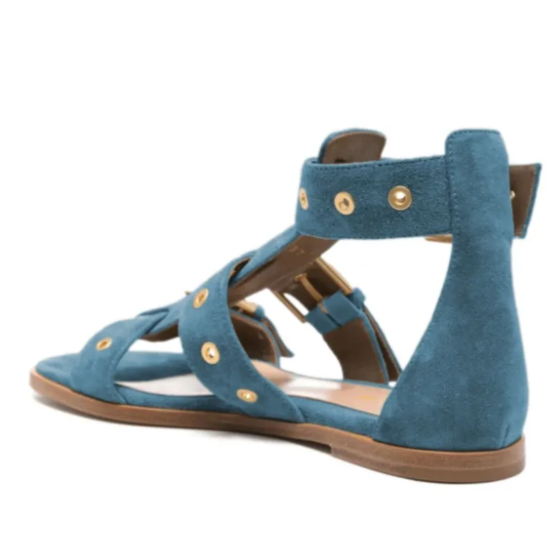 DIZHUANG صندل مسطح مثير للنساء. صندل من جلد الغزال الوردي (الأزرق). أحذية نسائية صيفية. الأجهزة الصنادل حزام مشبك. عرض أزياء