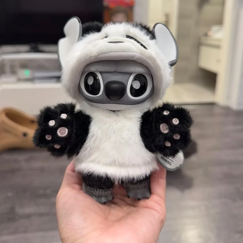 Auténtico Miniso edición limitada Stitch Genz Street Limited Panda peluche lindas muñecas de moda adornos colgantes regalos de vacaciones