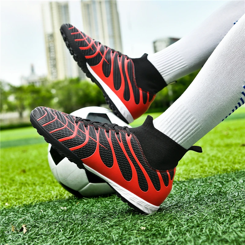 2024 Men\'s Soccer Shoes Large Size Ultralight Football Boots Boys Sneakers Non-Slip AG/TF Soccer Cleats Ankle Boots Unisex