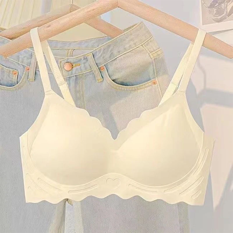 Lingerie senza cuciture reggiseno Push-Up senza fili biancheria intima sottile da donna Casual