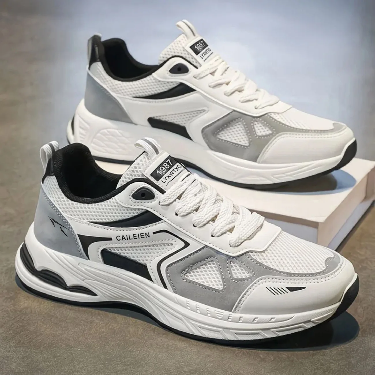 Men's Mesh Sports Shoes Summer Trendy Breathable Casual Running Thick Soled Outdoor Dad Shoes