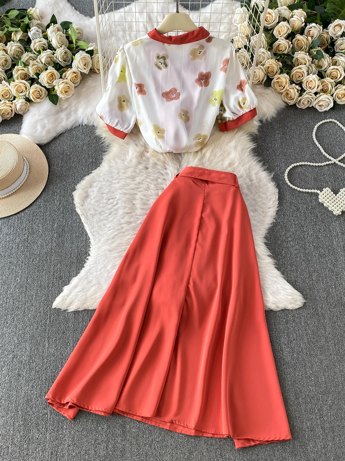 ชุดสูทลายดอกไม้ฤดูร้อนพร้อมกระ - Midi Skirt Floral บทวิจารณ์และราคา