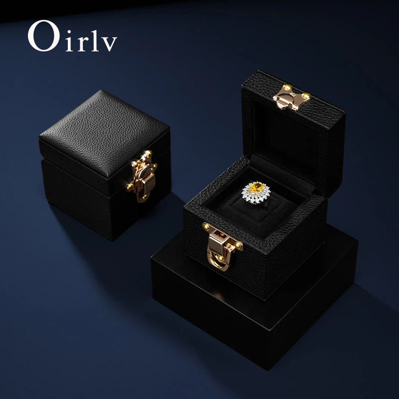 

Oirlv-Genuine Leather Ring Box with Metal Clasp Jewelry Packaging with Lychee Texture Wedding Proposal Diamond Ring Box