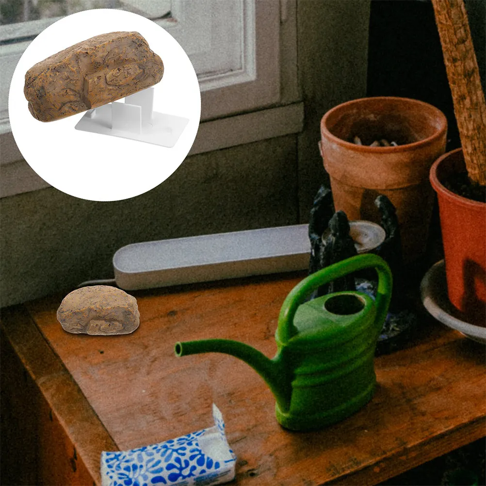2Pcs Resin Fake Rock Key Hider Outdoor Waterproof Stone Key Safe Garden Yard Decorative Hidden Storage for Spare Keys Cash