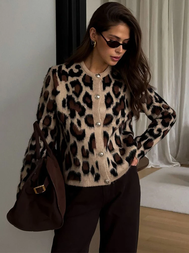  Leopard Print Knit Cardigan For Women O-Neck Single-breasted Long Sleeve Knitwear Sweater 2025 New Casual Female Outwears