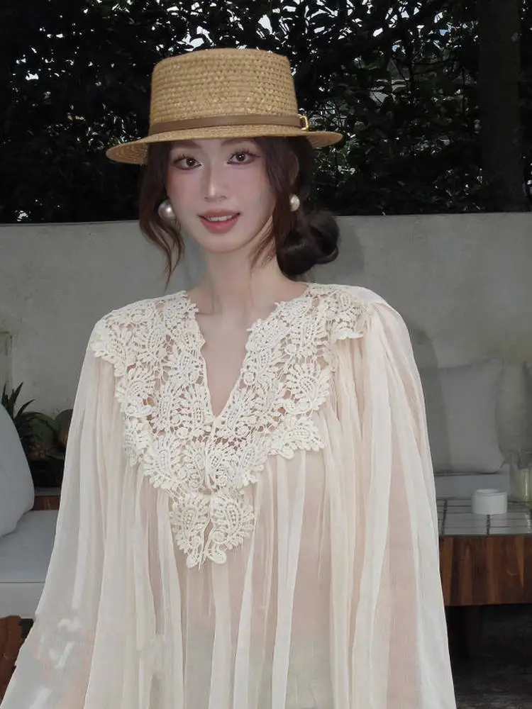 

Французское шифоновое платье с кружевной отделкой и V-образным вырезом, с рукавами-фонариками, утягивающее талию, короткое, однотонное, дышащее, свободного кроя, женское