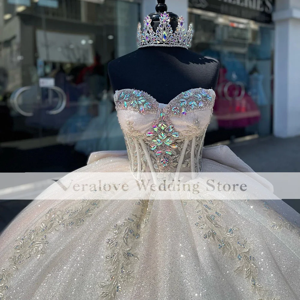 Vestidos De princesa para quinceañera, vestido De baile con apliques De corazón, cuentas para niña, dulce 16 Vestidos De fiesta, 15 años