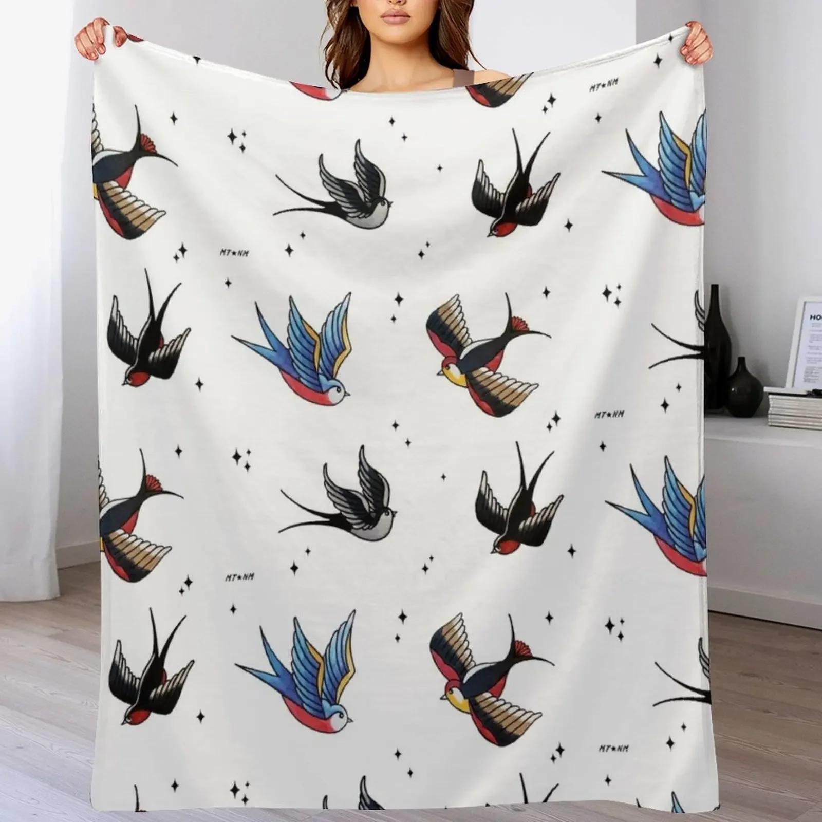 Swallows pattern Throw Blanket Stain Resistant Cozy Warm Blanket