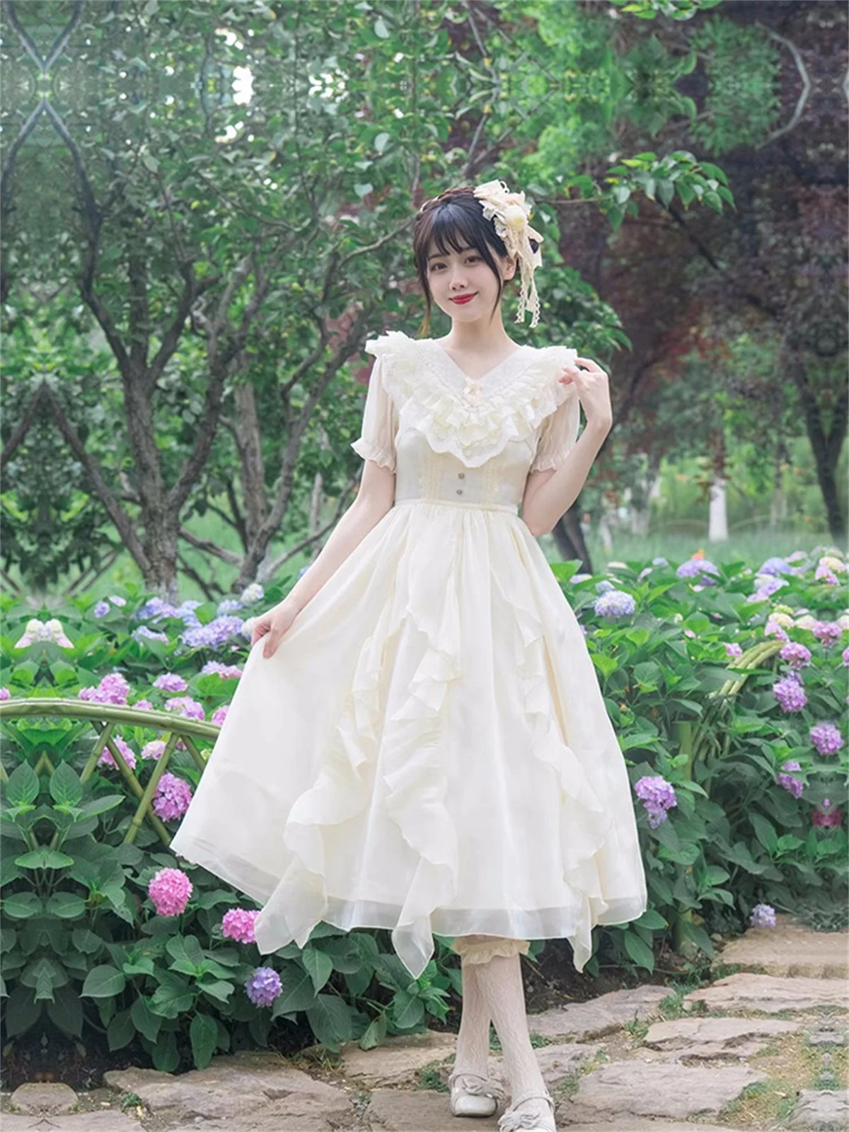 Robe Cosplay Lolita de Style Romantique Japonais pour Fille, Tenue Élégante à Volants, Couleur Unie, Col Claudine, Manches Bouffantes, Nministériels d Papillon et Ruban