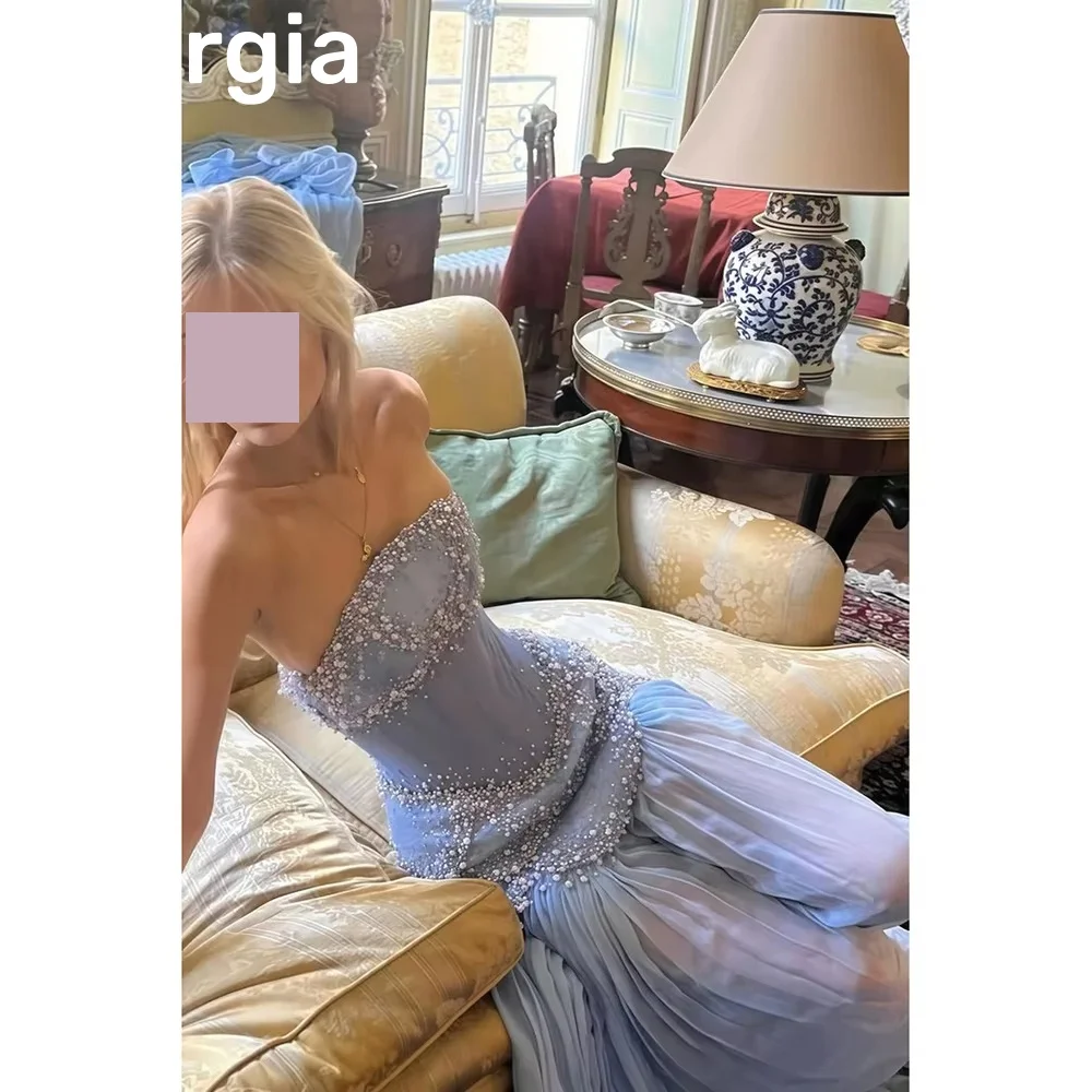 Sukienki wieczorowe damskie w kształcie litery A, bez ramiączek, do ziemi, z koralikami, zapinane na zamek, z długimi rękawami, z falbanami, w kolorze jasnego niebieskiego.