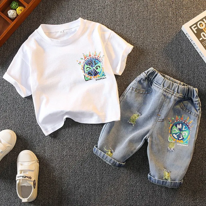 Boys' Summer Set 2026 New Style Children's Handsome Sports Short sleeved T-shirt+Shorts Two piece Set