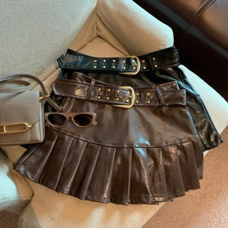 

Women's Pleated Pu Leather Skirt Design A Word Mini Skirt Korean Fashion Clothing