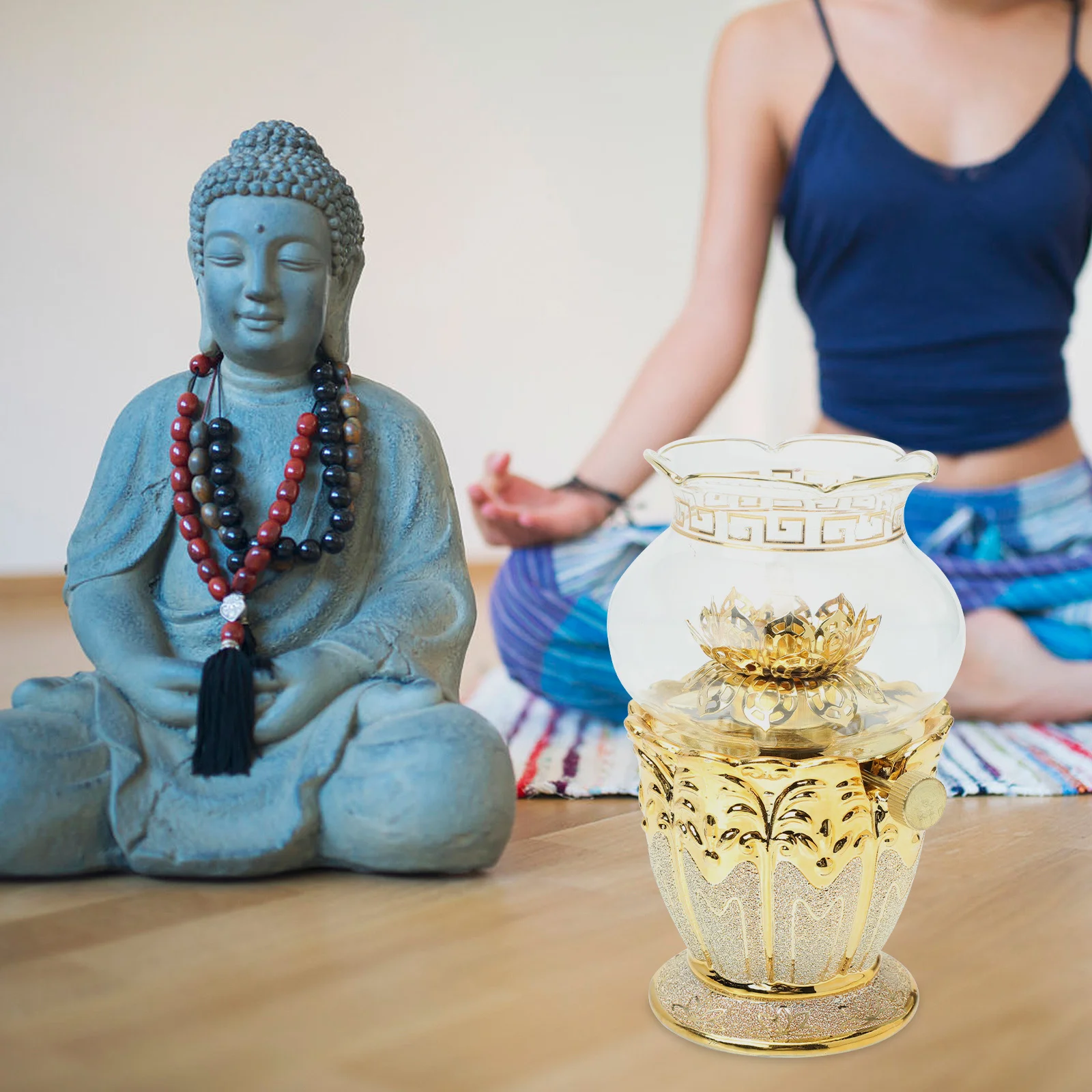 

Delicate Alloy Lotus Oil Lamp Transparent Glass Cover Decorative Oil Light for Home Buddha Use Buddha Alloy Lamp